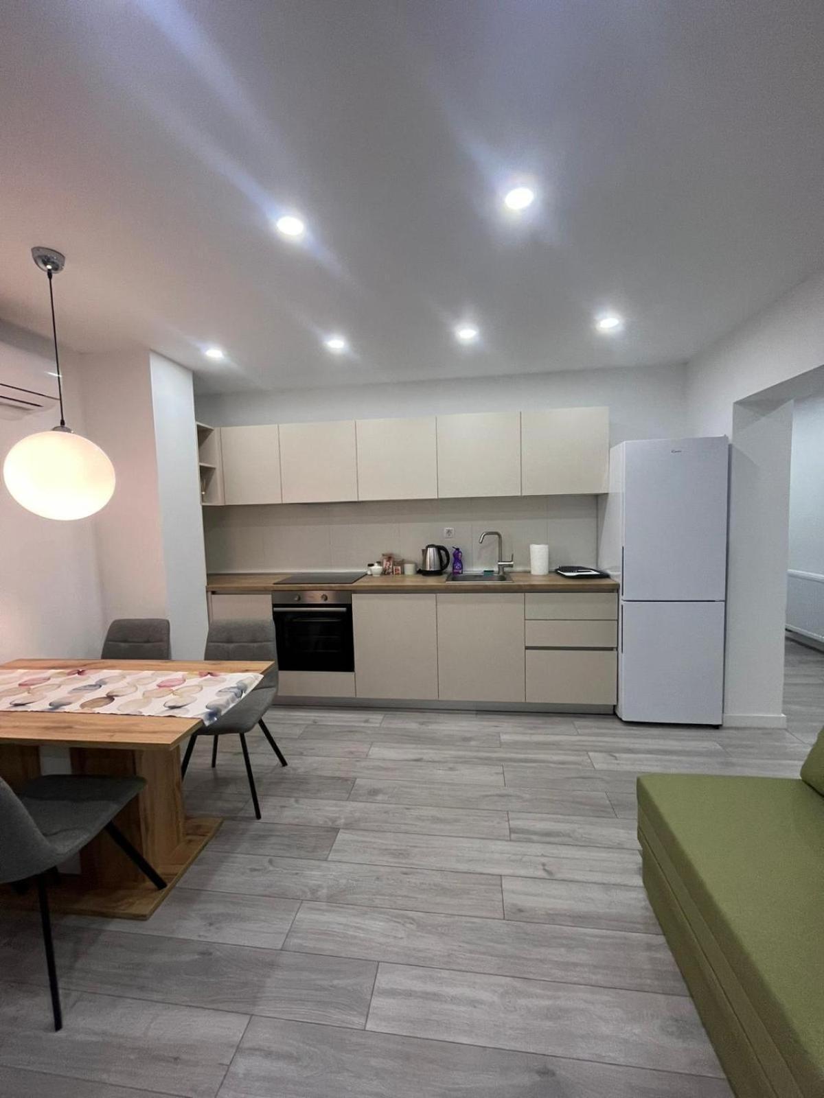 Noemie Apartment